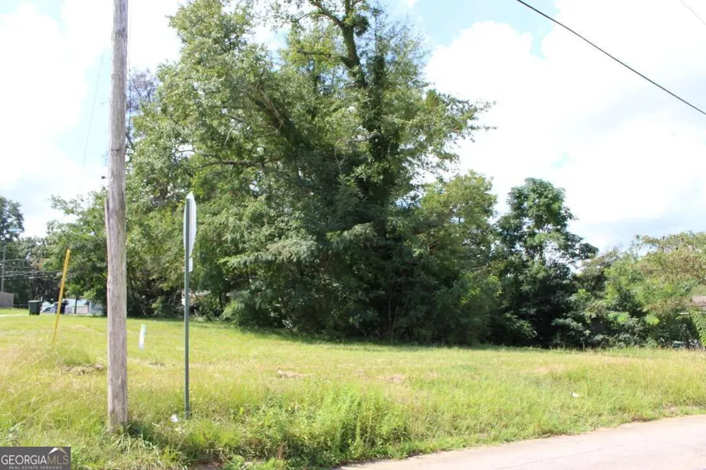 451 Jefferson ST Griffin, GA 30223