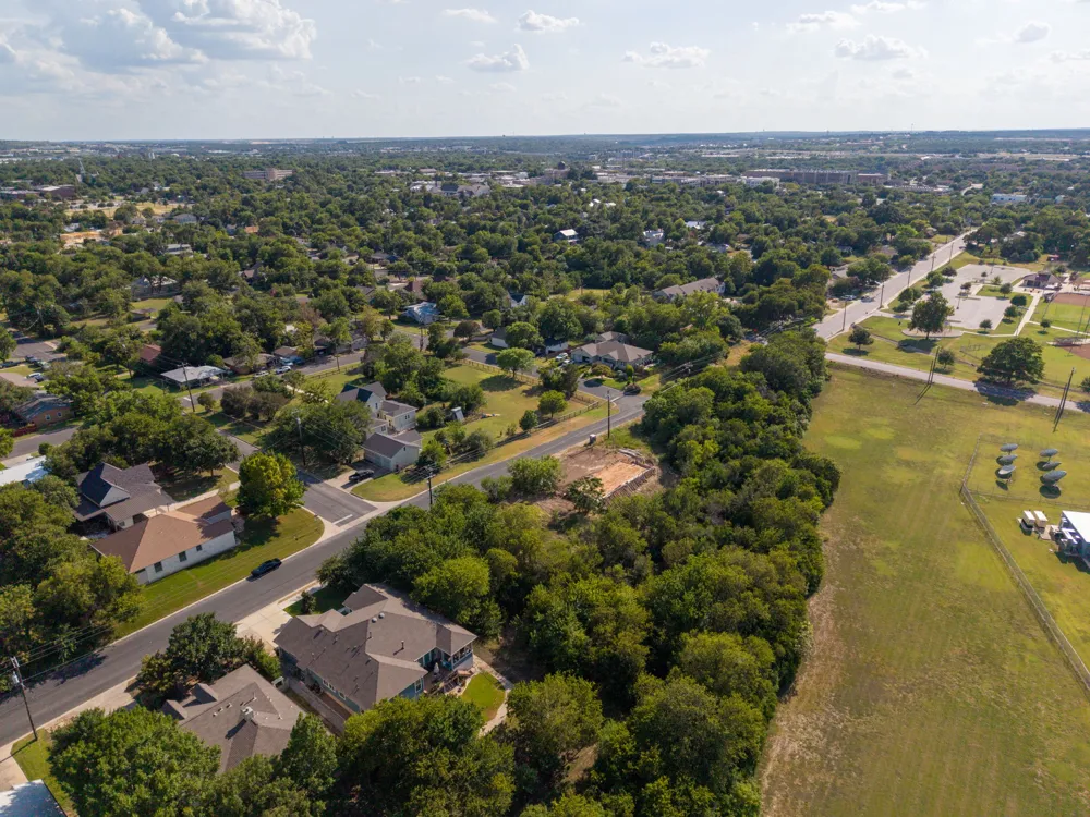 707 E 2nd Street Georgetown, TX 78626