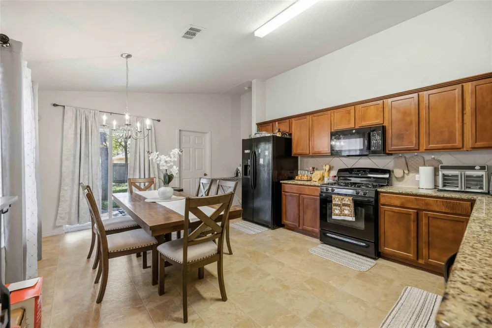 11607 Eric Heiden Court Austin, TX 78748