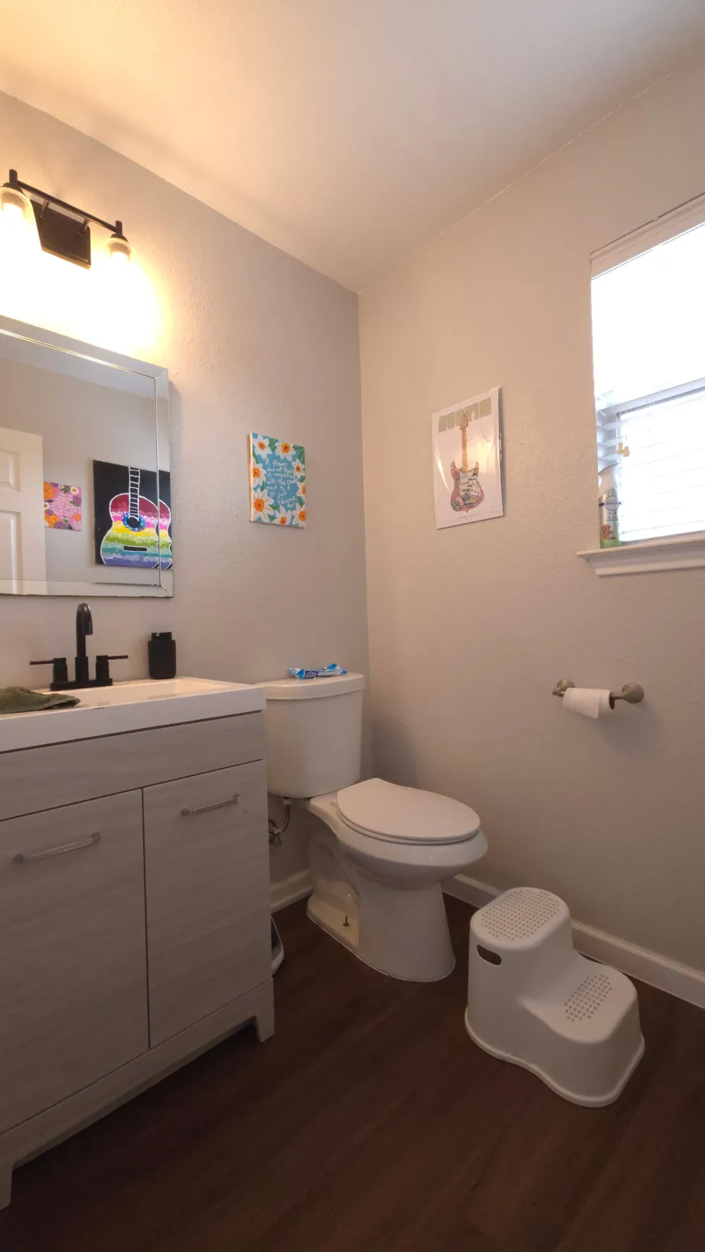 2405 Kale Drive Austin, TX 78725