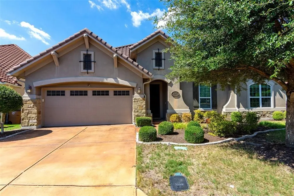 12004 Versante Circle #VH37 Austin, TX 78726