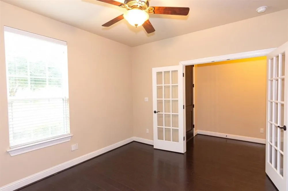 12004 Versante Circle #VH37 Austin, TX 78726