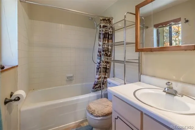 143 Grand County Road 443 Grand Lake, CO 80447