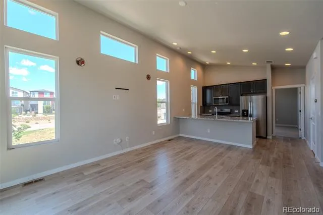 7243 Rosa Belle Heights Colorado Springs, CO 80922