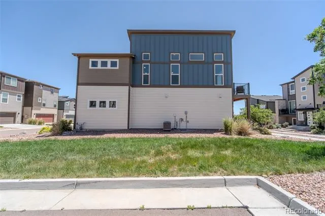 7243 Rosa Belle Heights Colorado Springs, CO 80922