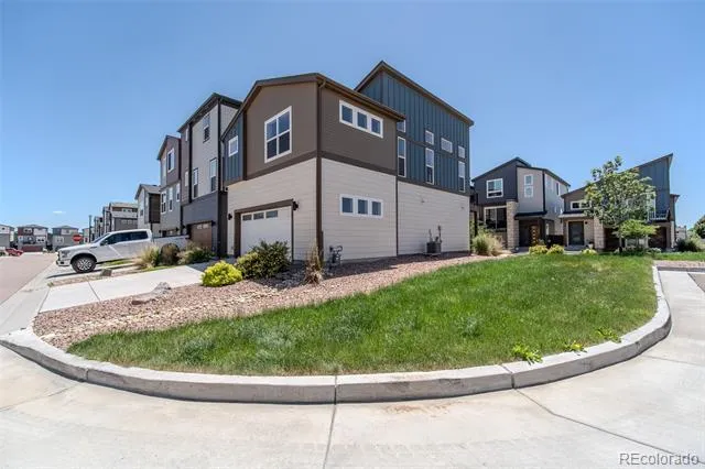 7243 Rosa Belle Heights Colorado Springs, CO 80922