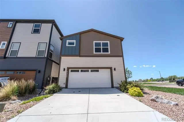 7243 Rosa Belle Heights Colorado Springs, CO 80922