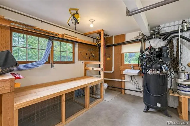 338 County Road 84 Allenspark, CO 80510