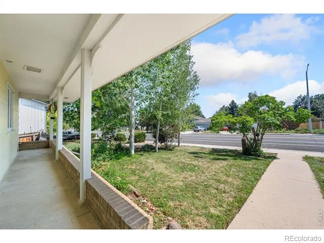 2612 Mountain View Avenue Longmont, CO 80503