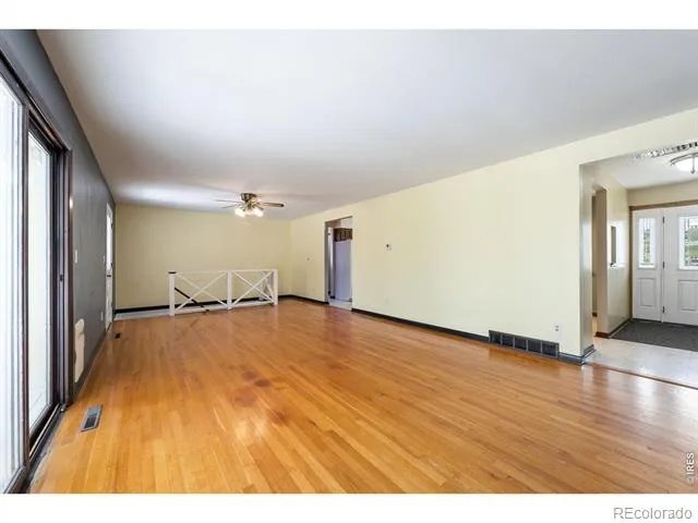 2612 Mountain View Avenue Longmont, CO 80503