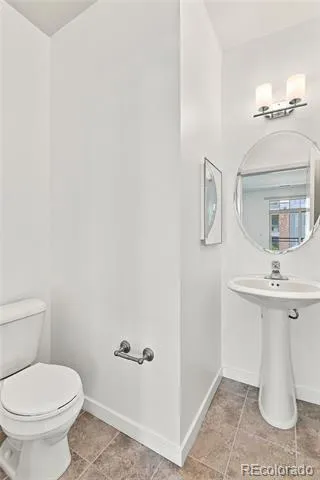 13598 Via Varra #120 Broomfield, CO 80020