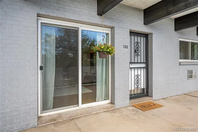 2890 Harlan Street #102 Edgewater, CO 80214