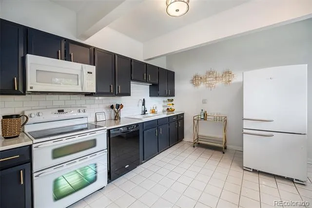 2890 Harlan Street #102 Edgewater, CO 80214