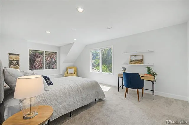 1519 E Maplewood Court Littleton, CO 80121