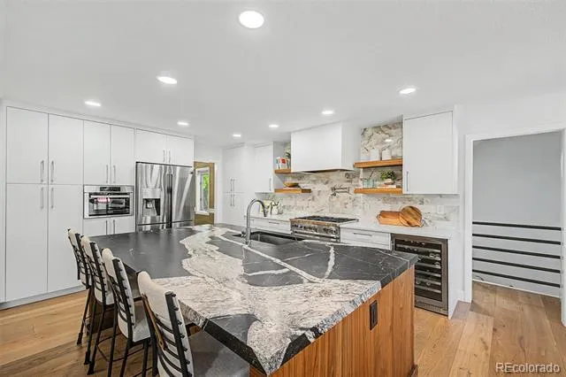 1519 E Maplewood Court Littleton, CO 80121