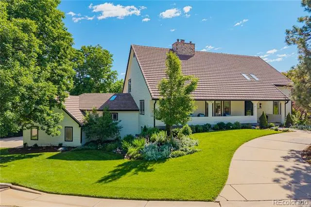 1519 E Maplewood Court Littleton, CO 80121