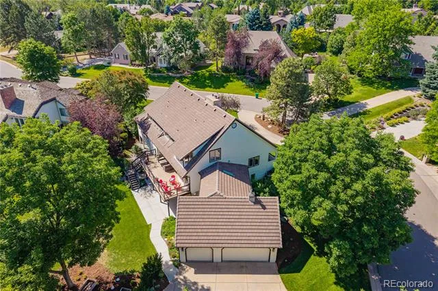 1519 E Maplewood Court Littleton, CO 80121