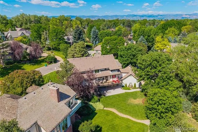 1519 E Maplewood Court Littleton, CO 80121