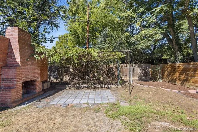 635 Holly Street Denver, CO 80220