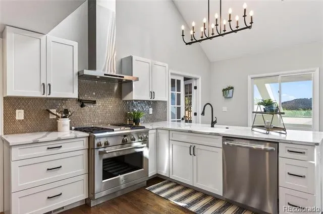 22196 Boar Head Road Indian Hills, CO 80454