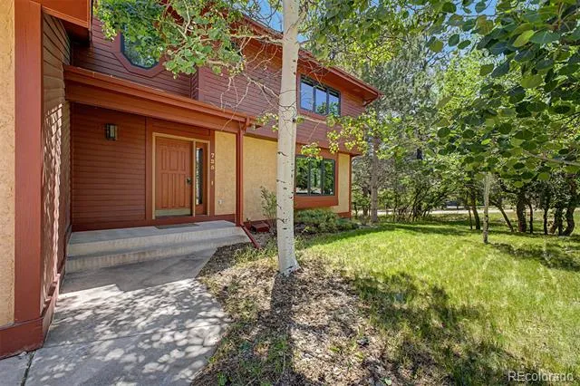 725 Country Drive Monument, CO 80132