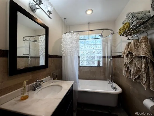 631 Jackson Street Denver, CO 80206