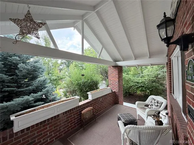 631 Jackson Street Denver, CO 80206
