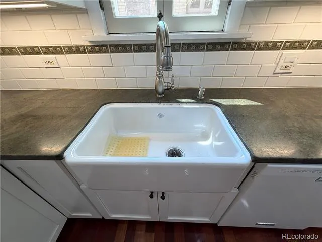 631 Jackson Street Denver, CO 80206