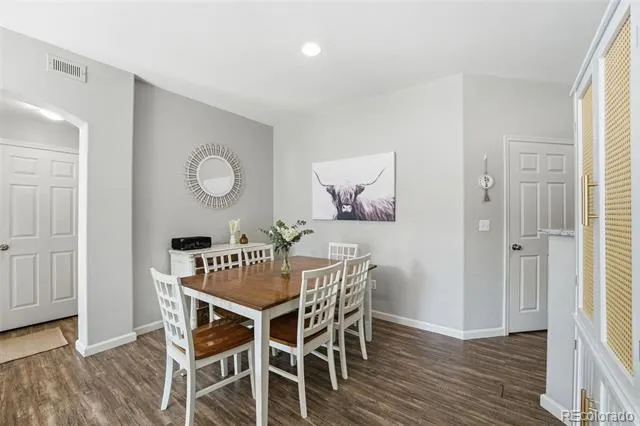 1672 W Canal Circle #411 Littleton, CO 80120