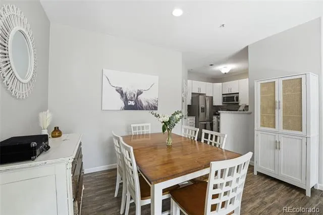 1672 W Canal Circle #411 Littleton, CO 80120