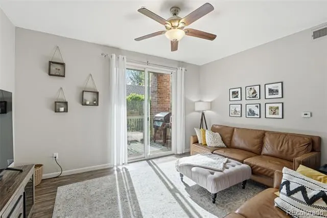 1672 W Canal Circle #411 Littleton, CO 80120