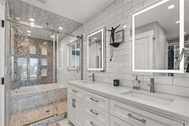 15849 Harvest Court Brighton, CO 80603