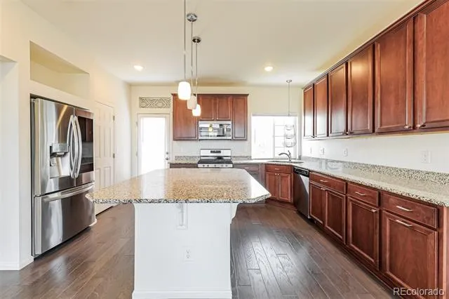 26198 E Maple Drive Aurora, CO 80018