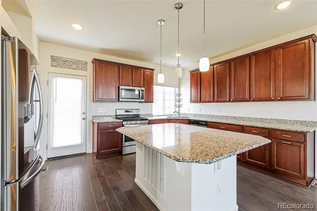 26198 E Maple Drive Aurora, CO 80018