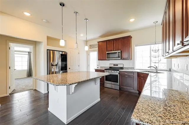 26198 E Maple Drive Aurora, CO 80018