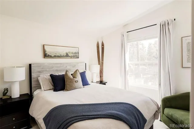 76 Wonderland Avenue Golden, CO 80403