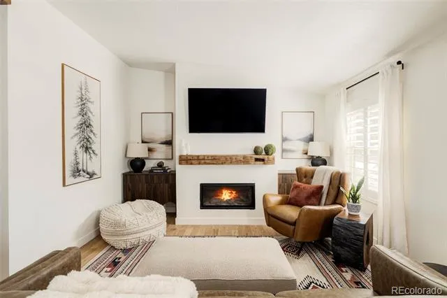 76 Wonderland Avenue Golden, CO 80403