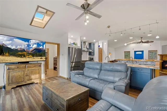 1005 Estes Park Estates Drive Lyons, CO 80540
