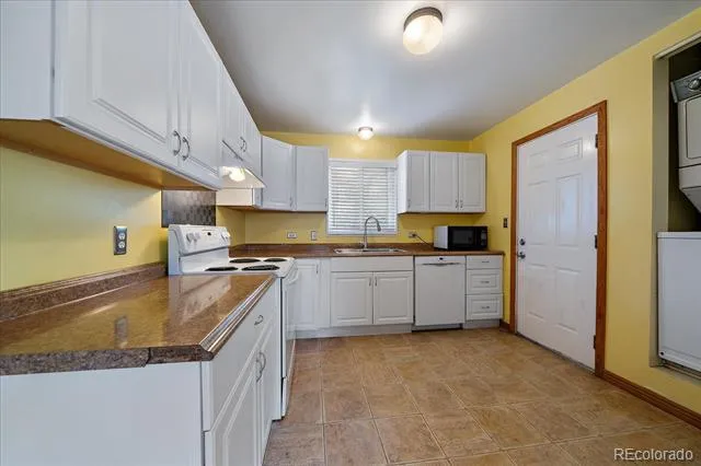 3650 S Delaware Street Englewood, CO 80110