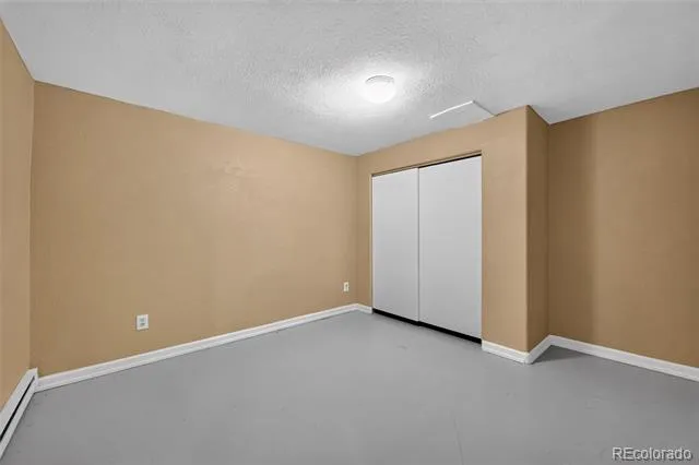 1341 Dogwood Lane Longmont, CO 80501