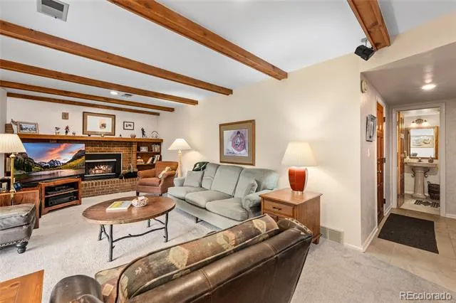 12143 W 68th Avenue Arvada, CO 80004