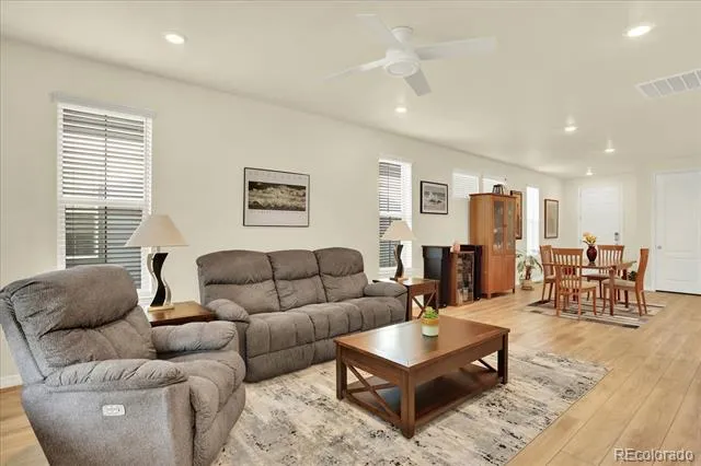7810 Plateau Creek Lane Littleton, CO 80125