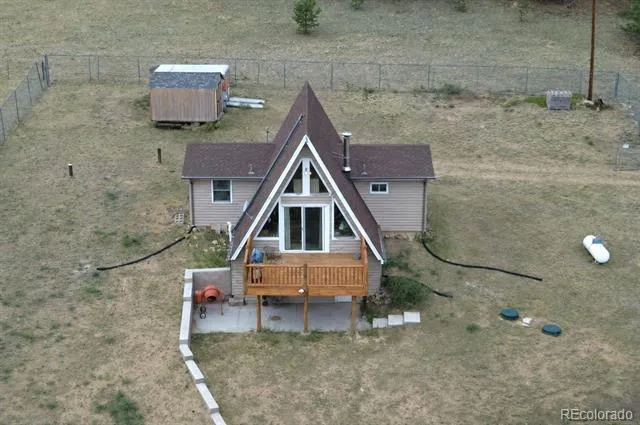 15 Dogie Trail Florissant, CO 80816