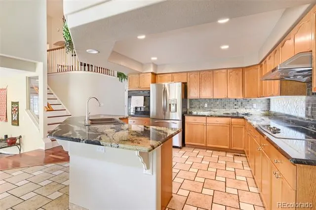 10083 Oak Leaf Way Littleton, CO 80129