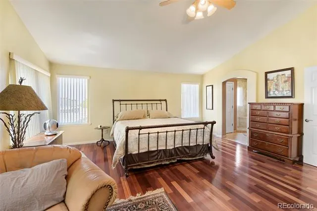 10083 Oak Leaf Way Littleton, CO 80129