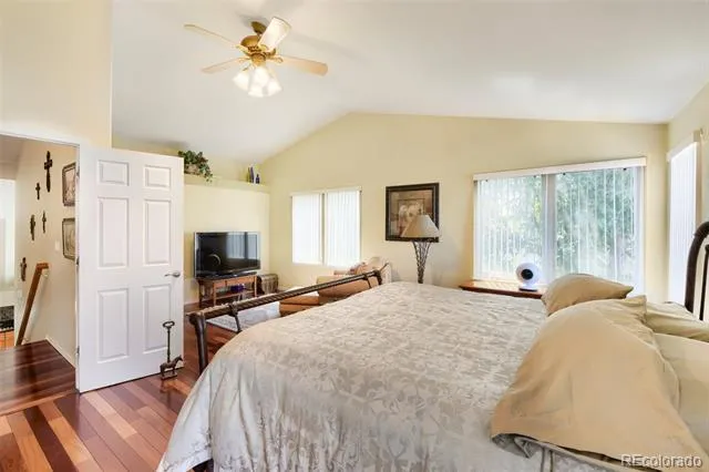 10083 Oak Leaf Way Littleton, CO 80129