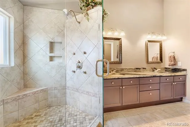 10083 Oak Leaf Way Littleton, CO 80129