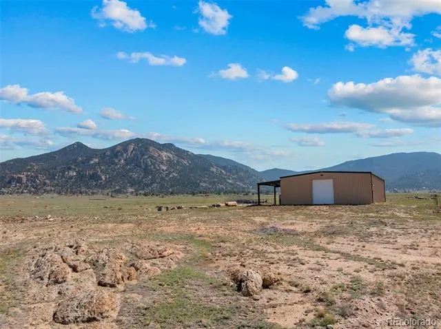 756 County Road 333 Lake George, CO 80827