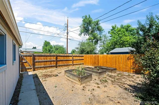 1749 Wabash Street Denver, CO 80220