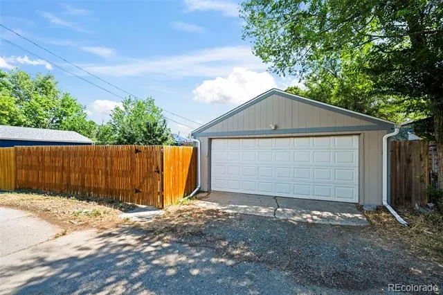 1749 Wabash Street Denver, CO 80220